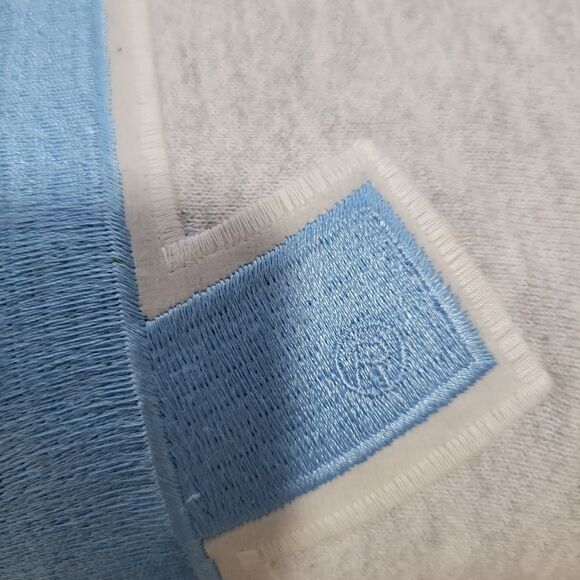 Vintage CN Sweatshirt - Picture 7 of 11